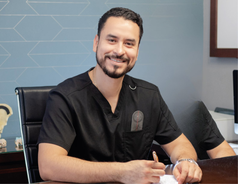 Dr. Fernando Vidal Cervantes